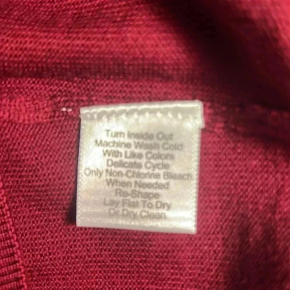 Jos A Bank Sweater Vest Mens Extra Large Red Traveler 100% Merino Wool V Neck - Picture 4 of 7